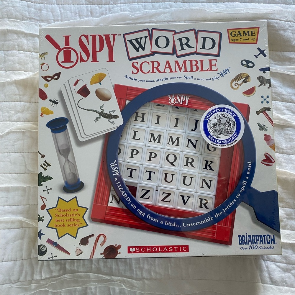Brand New! Scholastic I Spy Word Scramble Game